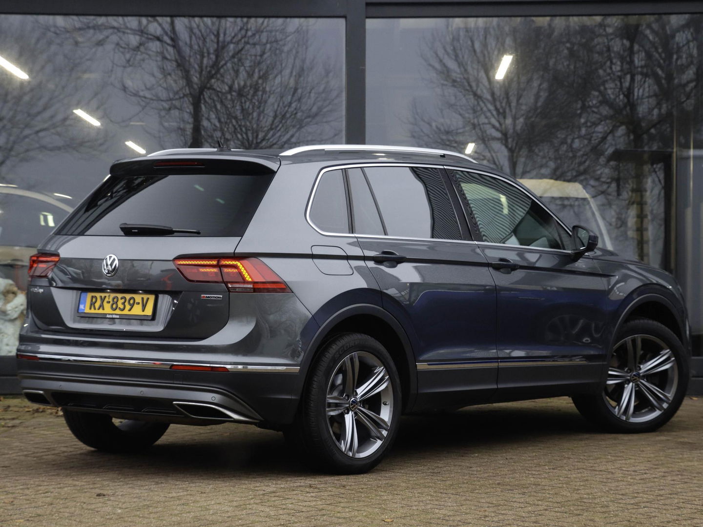 Volkswagen Tiguan 2.0 TSI 4Motion Highline 220PK Trekhaak CarPlay
