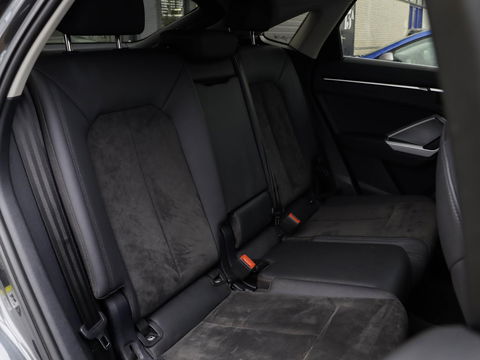 Audi Q3 Sportback 35 TFSI S-Line Automaat Adaptive Cruise Daytonagrijs 19 inch