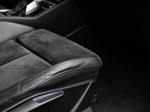 Audi Q3 Sportback 35 TFSI S-Line Automaat Adaptive Cruise Daytonagrijs 19 inch