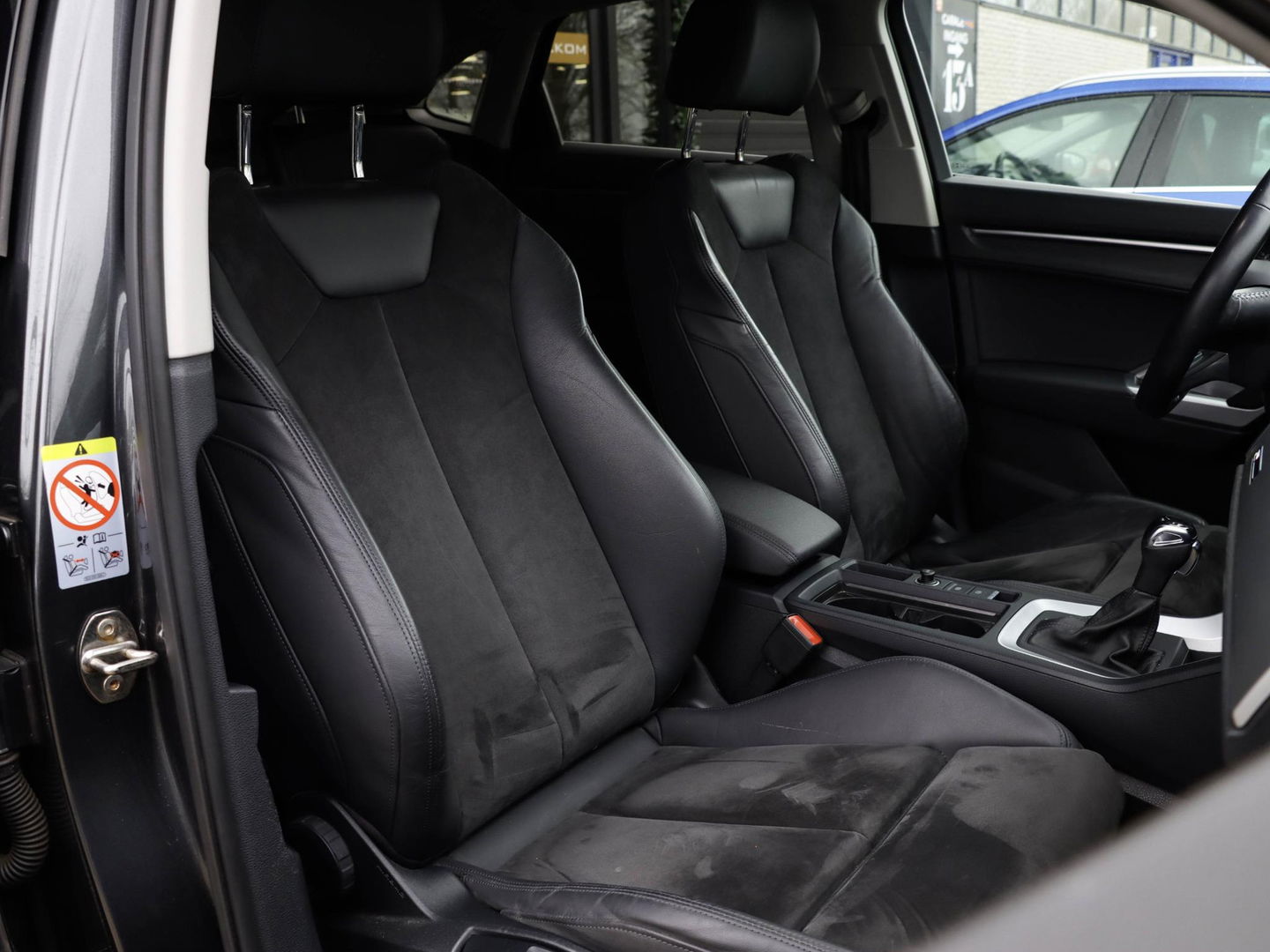 Audi Q3 Sportback 35 TFSI S-Line Automaat Adaptive Cruise Daytonagrijs 19 inch