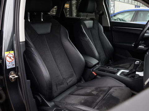 Audi Q3 Sportback 35 TFSI S-Line Automaat Adaptive Cruise Daytonagrijs 19 inch