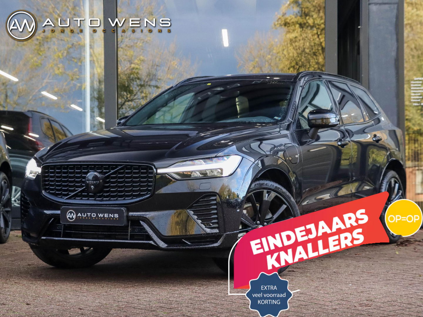 Volvo XC60 T6 AWD Ultra Black Edition Pano HeadUp 360cam 21'' Zwarte hemel