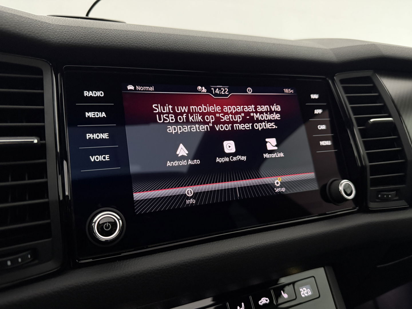 Škoda Kodiaq 1.5 TSI Sportline Business | Pano | Memory | Sfeer | Virtual | Adap. Cruise | Stoel/Stuurverw. | Carplay | Camera | Trekh.