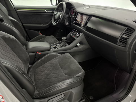 Škoda Kodiaq 1.5 TSI Sportline Business | Pano | Memory | Sfeer | Virtual | Adap. Cruise | Stoel/Stuurverw. | Carplay | Camera | Trekh.