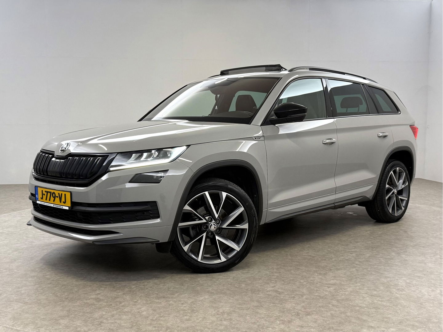 Škoda Kodiaq 1.5 TSI Sportline Business | Pano | Memory | Sfeer | Virtual | Adap. Cruise | Stoel/Stuurverw. | Carplay | Camera | Trekh.