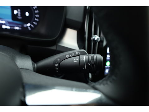 Volvo XC40 2.0 B3 Black Edition | Pano | Keyless | H&K | 360Cam| Stoel- Stuurverw. | CarPlay | Pilot Assist | Google | ACC 4388