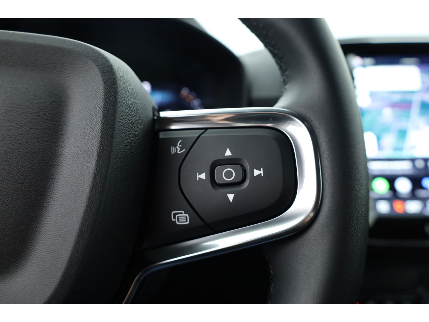 Volvo XC40 2.0 B3 Black Edition | Pano | Keyless | H&K | 360Cam| Stoel- Stuurverw. | CarPlay | Pilot Assist | Google | ACC 4388