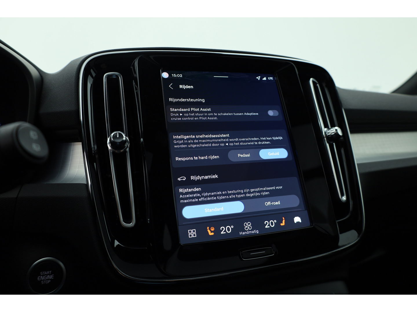 Volvo XC40 2.0 B3 Black Edition | Pano | Keyless | H&K | 360Cam| Stoel- Stuurverw. | CarPlay | Pilot Assist | Google | ACC 4388