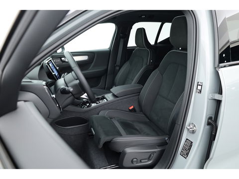 Volvo XC40 2.0 B3 Black Edition | Pano | Keyless | H&K | 360Cam| Stoel- Stuurverw. | CarPlay | Pilot Assist | Google | ACC 4388