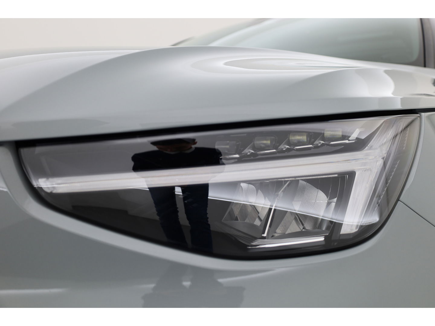 Volvo XC40 2.0 B3 Black Edition | Pano | Keyless | H&K | 360Cam| Stoel- Stuurverw. | CarPlay | Pilot Assist | Google | ACC 4388