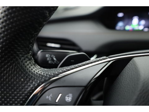 Škoda Enyaq iV 80 | Digital Cockpit | ACC | Elek. Trekhaak | Keyless | Stoel- Stuur verw. | 21'' | Camera
