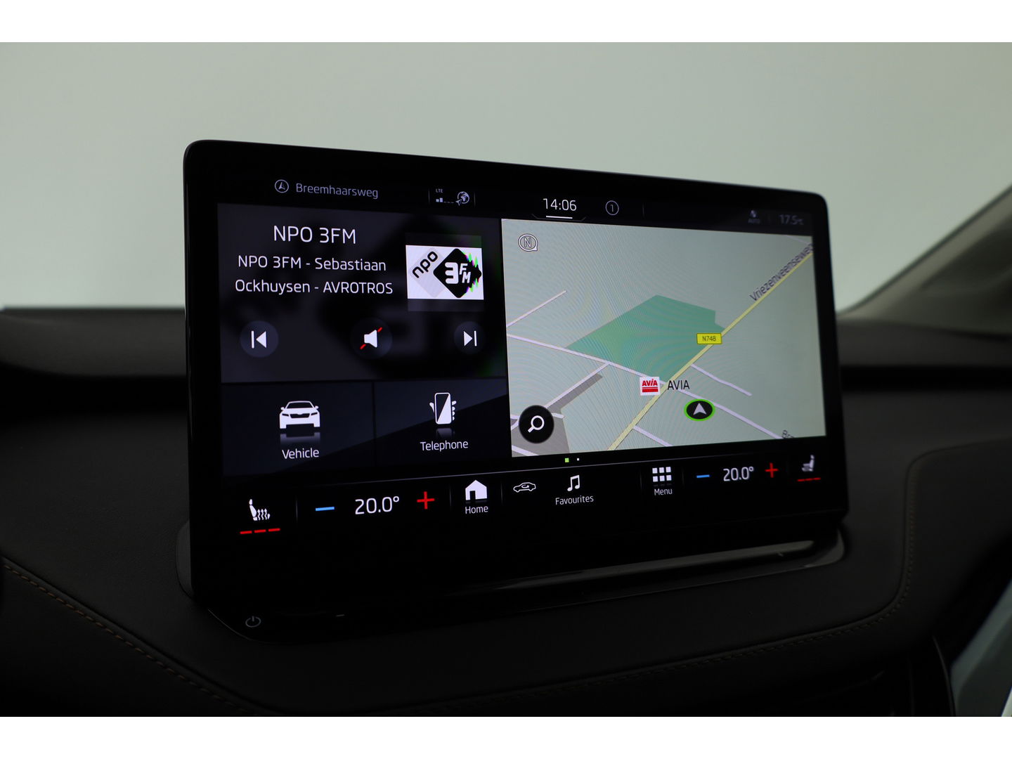 Škoda Enyaq iV 80 | Digital Cockpit | ACC | Elek. Trekhaak | Keyless | Stoel- Stuur verw. | 21'' | Camera