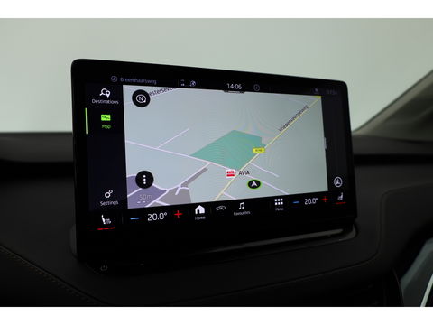 Škoda Enyaq iV 80 | Digital Cockpit | ACC | Elek. Trekhaak | Keyless | Stoel- Stuur verw. | 21'' | Camera