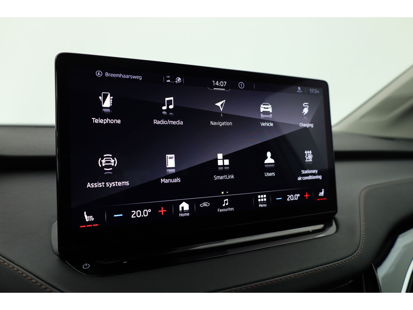 Škoda Enyaq iV 80 | Digital Cockpit | ACC | Elek. Trekhaak | Keyless | Stoel- Stuur verw. | 21'' | Camera