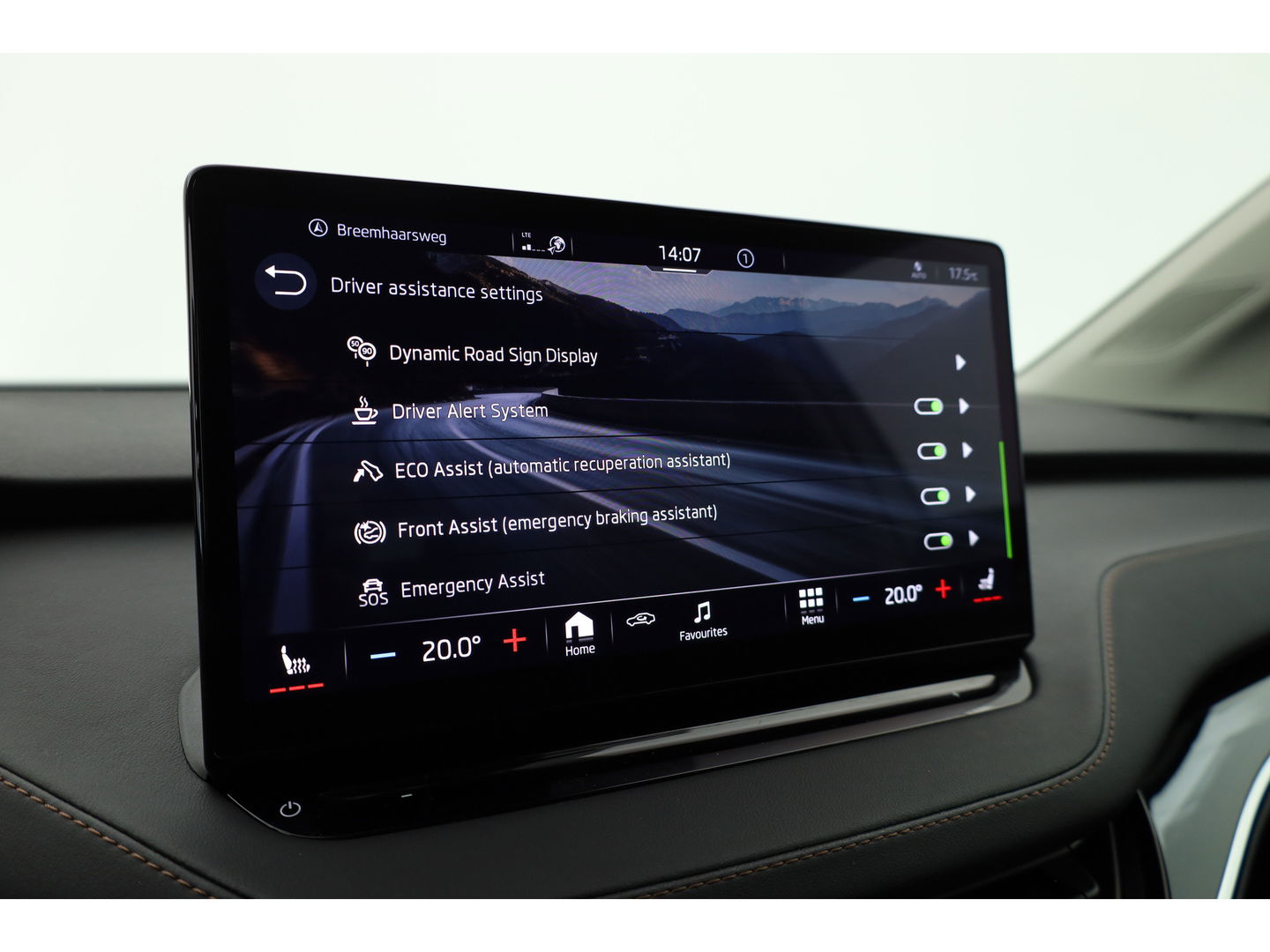 Škoda Enyaq iV 80 | Digital Cockpit | ACC | Elek. Trekhaak | Keyless | Stoel- Stuur verw. | 21'' | Camera
