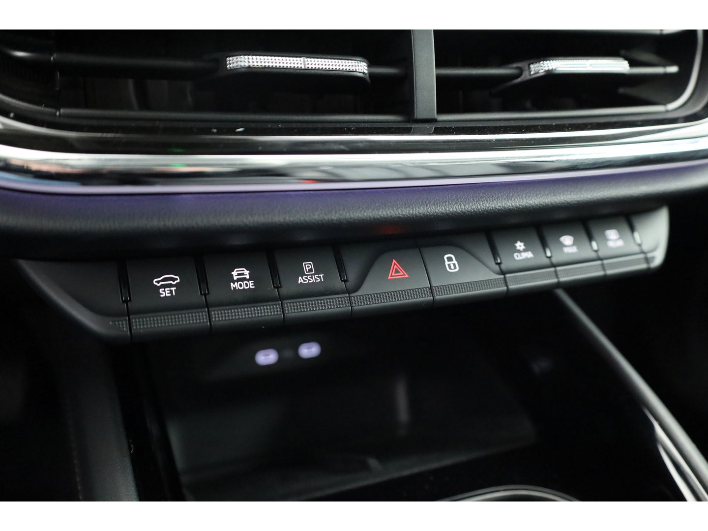 Škoda Enyaq iV 80 | Digital Cockpit | ACC | Elek. Trekhaak | Keyless | Stoel- Stuur verw. | 21'' | Camera