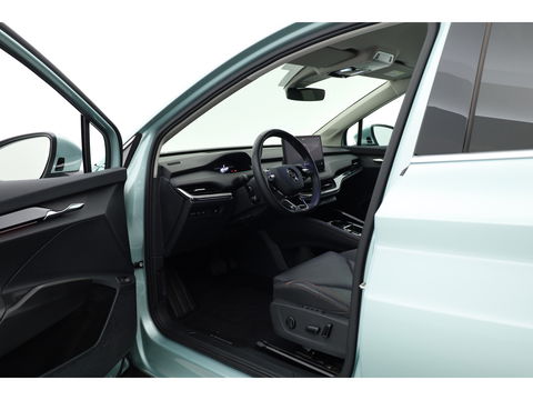 Škoda Enyaq iV 80 | Digital Cockpit | ACC | Elek. Trekhaak | Keyless | Stoel- Stuur verw. | 21'' | Camera