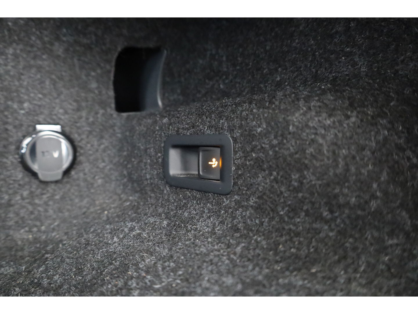 Škoda Enyaq iV 80 | Digital Cockpit | ACC | Elek. Trekhaak | Keyless | Stoel- Stuur verw. | 21'' | Camera