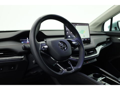 Škoda Enyaq iV 80 | Digital Cockpit | ACC | Elek. Trekhaak | Keyless | Stoel- Stuur verw. | 21'' | Camera