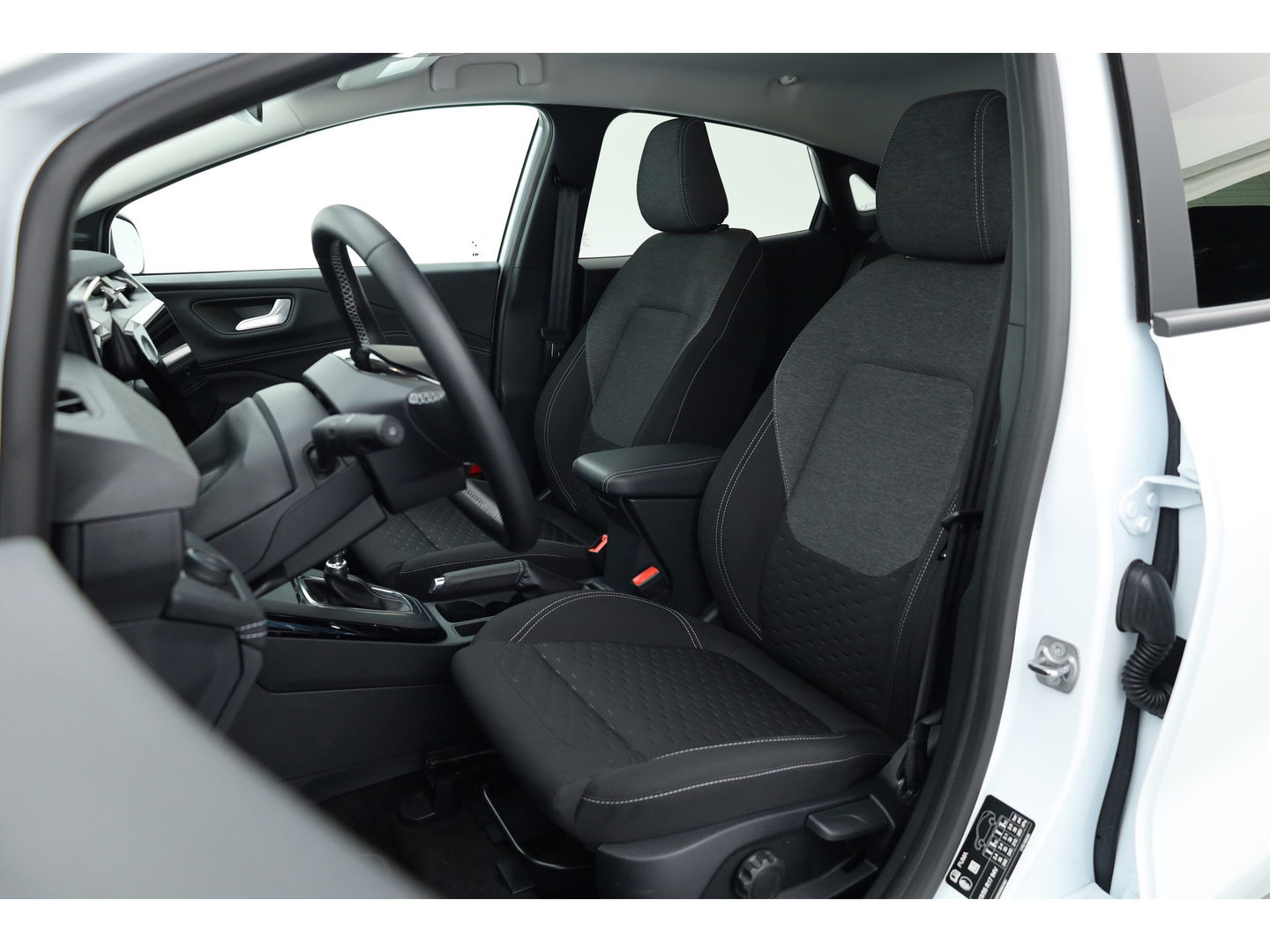 Ford Puma 1.0 EcoBoost Hybrid Titanium  | Adaptieve Cruise | 360Cam | CarPlay | Stoel- Stuurverw. | LED | Keyless Start | 17'' 1621