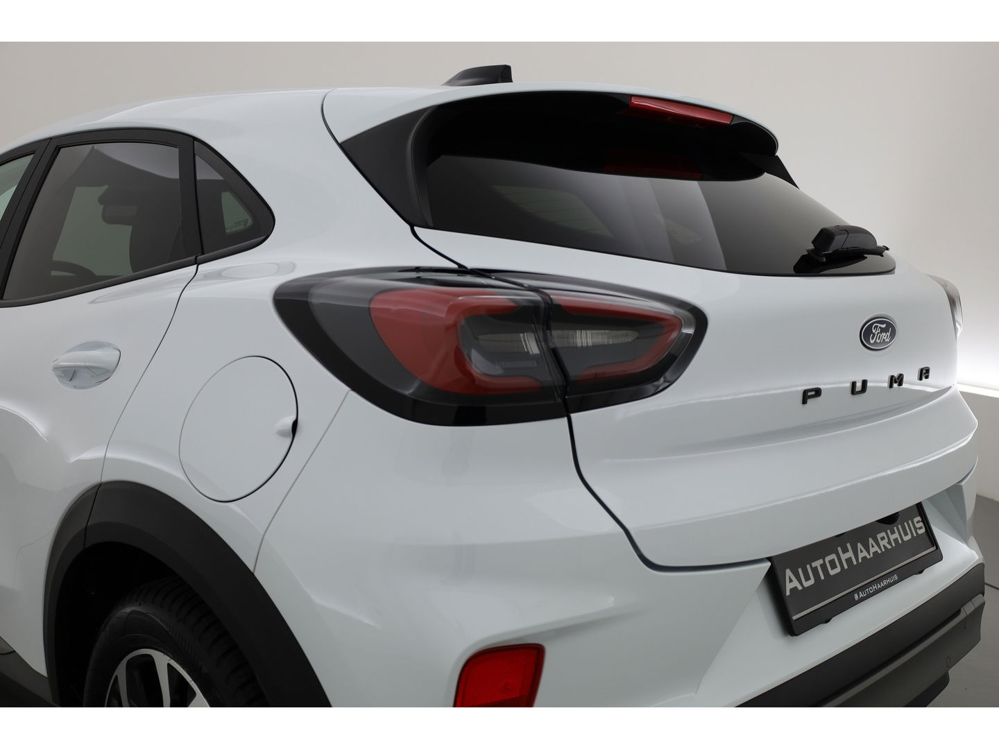 Ford Puma 1.0 EcoBoost Hybrid Titanium  | Adaptieve Cruise | 360Cam | CarPlay | Stoel- Stuurverw. | LED | Keyless Start | 17'' 1621