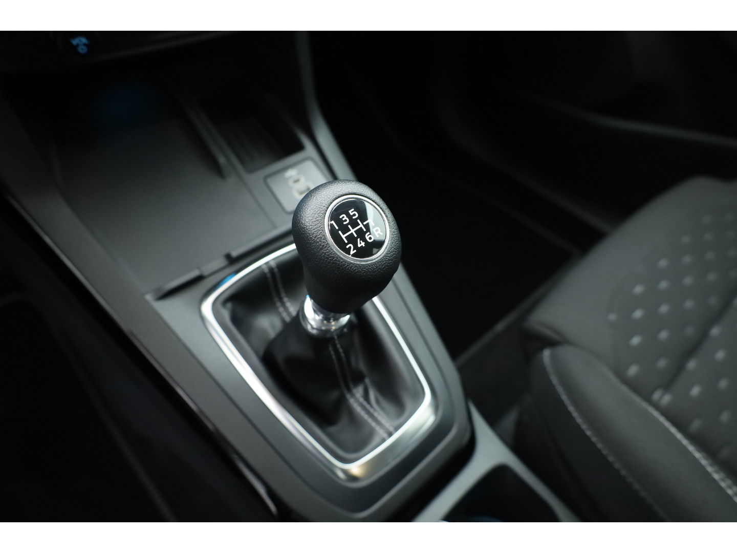 Ford Puma 1.0 EcoBoost Hybrid Titanium  | Adaptieve Cruise | 360Cam | CarPlay | Stoel- Stuurverw. | LED | Keyless Start | 17'' 1621