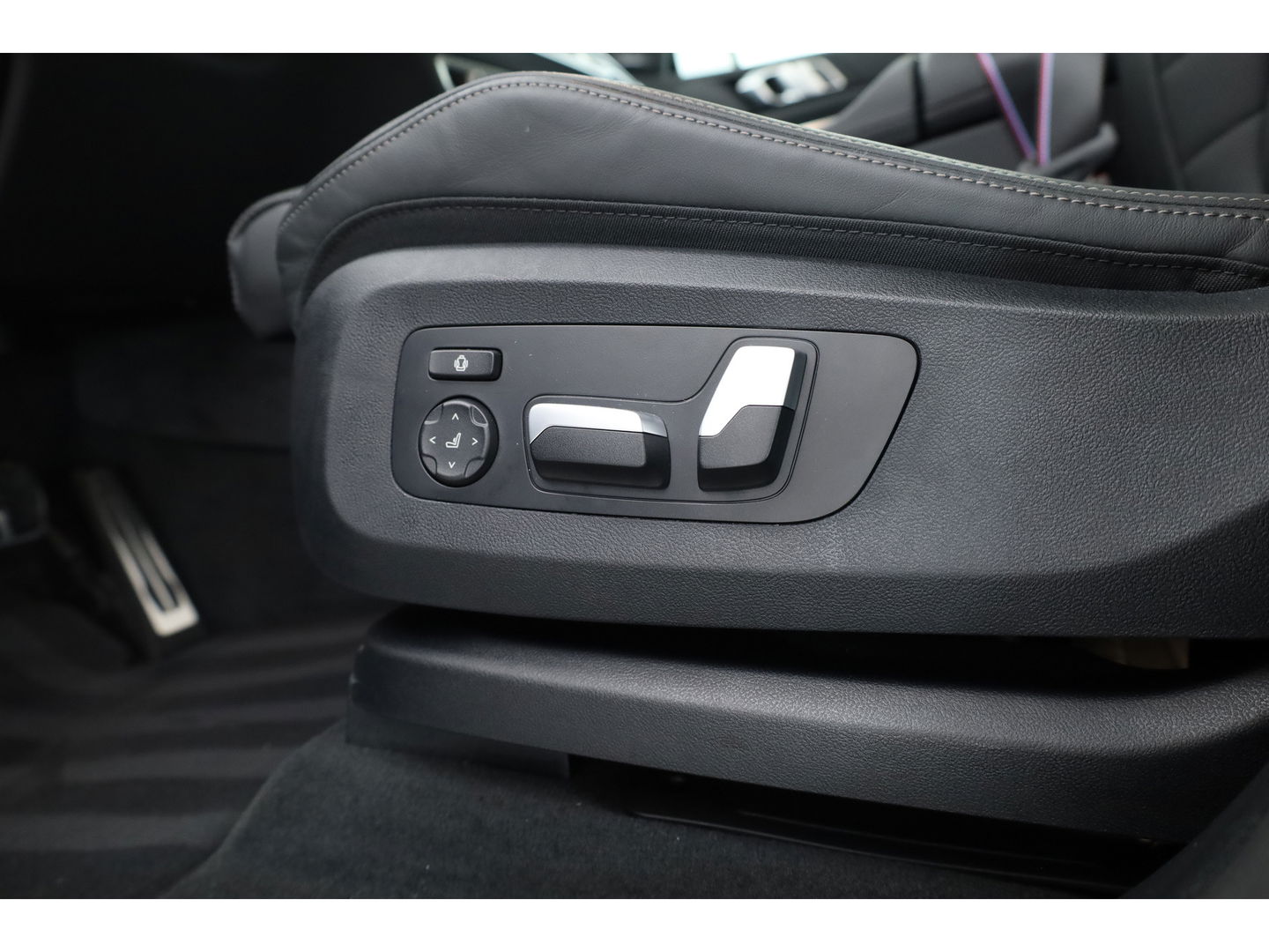 BMW X5 xDrive50e M Sport Pro | Iconic Glow | | Pano | Soft Close | HUD | Luchtvering | Harman Kardon | Elek. Trekhaak |