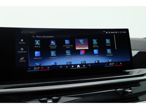 BMW X5 xDrive50e M Sport Pro | Iconic Glow | | Pano | Soft Close | HUD | Luchtvering | Harman Kardon | Elek. Trekhaak |