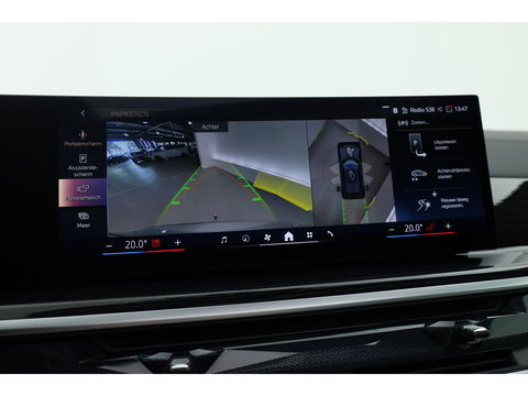 BMW X5 xDrive50e M Sport Pro | Iconic Glow | | Pano | Soft Close | HUD | Luchtvering | Harman Kardon | Elek. Trekhaak |