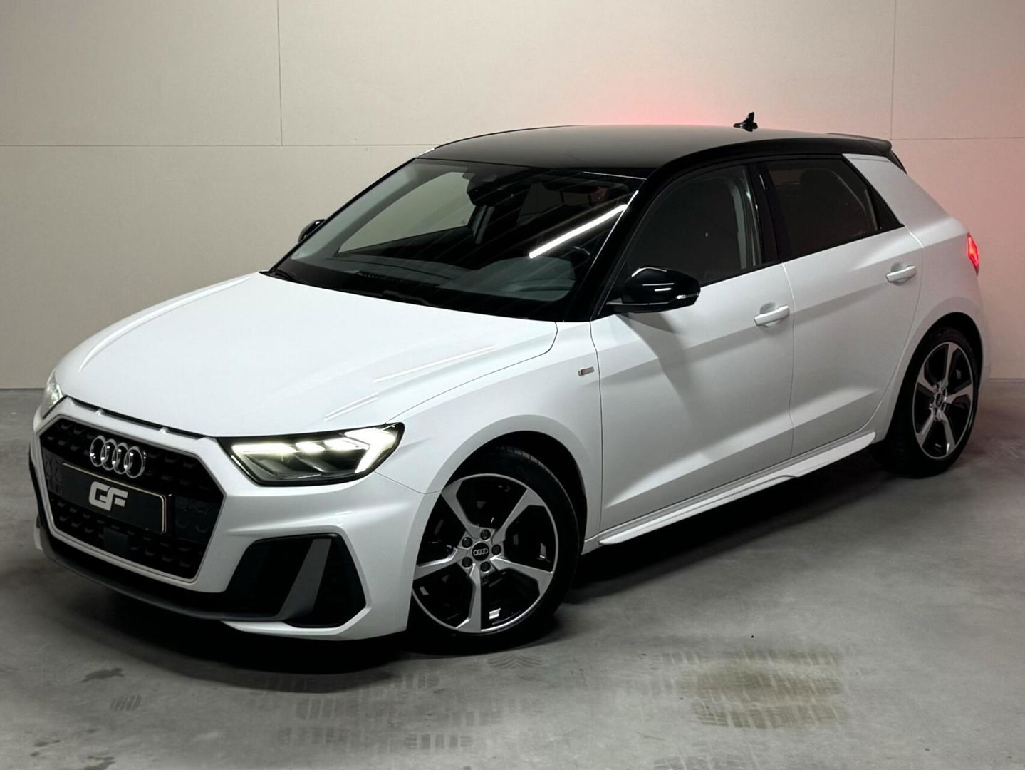 Audi A1 Sportback 30 TFSI S-Line Carplay Cruise Clima PDC