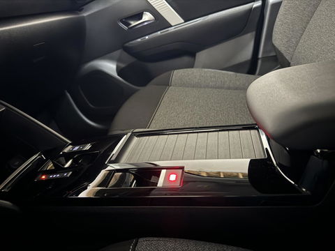 Citroën C4 1.2 Hybrid Automaat Carplay Cruise Navi Fabrieksgarantie