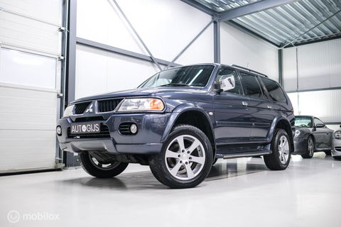 Mitsubishi Pajero Sport 3.0 V6 Intense | NAP NL auto | Lage km stand | Uniek | Trekhaak | Leder | 4x4 | Automaat |