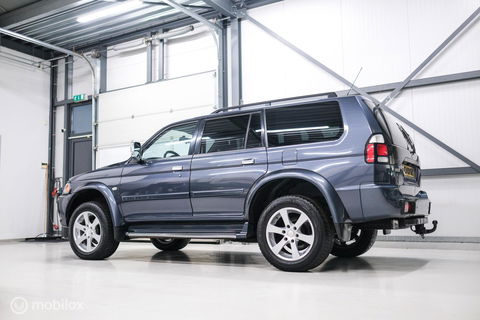 Mitsubishi Pajero Sport 3.0 V6 Intense | NAP NL auto | Lage km stand | Uniek | Trekhaak | Leder | 4x4 | Automaat |