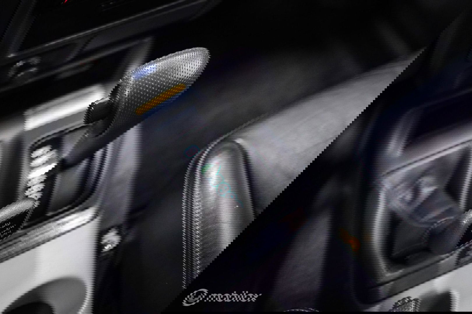 Mitsubishi Pajero Sport 3.0 V6 Intense | NAP NL auto | Lage km stand | Uniek | Trekhaak | Leder | 4x4 | Automaat |