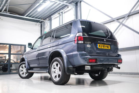 Mitsubishi Pajero Sport 3.0 V6 Intense | NAP NL auto | Lage km stand | Uniek | Trekhaak | Leder | 4x4 | Automaat |