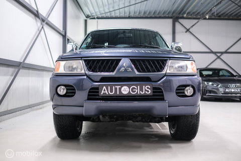 Mitsubishi Pajero Sport 3.0 V6 Intense | NAP NL auto | Lage km stand | Uniek | Trekhaak | Leder | 4x4 | Automaat |