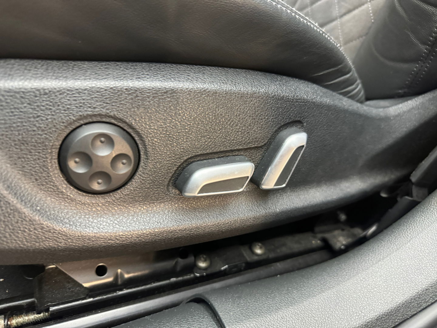 Audi RS6 Avant 4.0 TFSI quattro performance Pano|Bose|Carbon