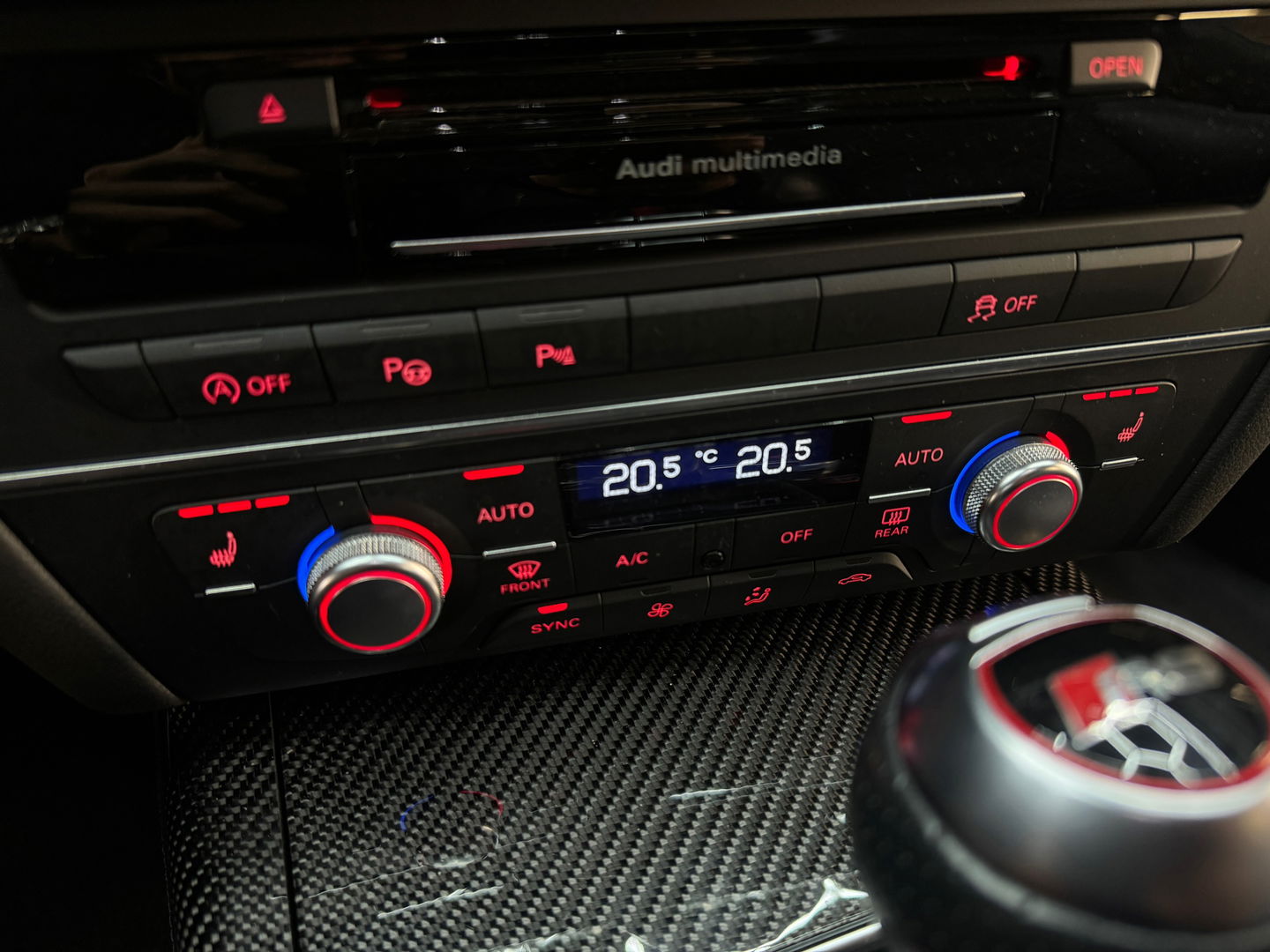 Audi RS6 Avant 4.0 TFSI quattro performance Pano|Bose|Carbon