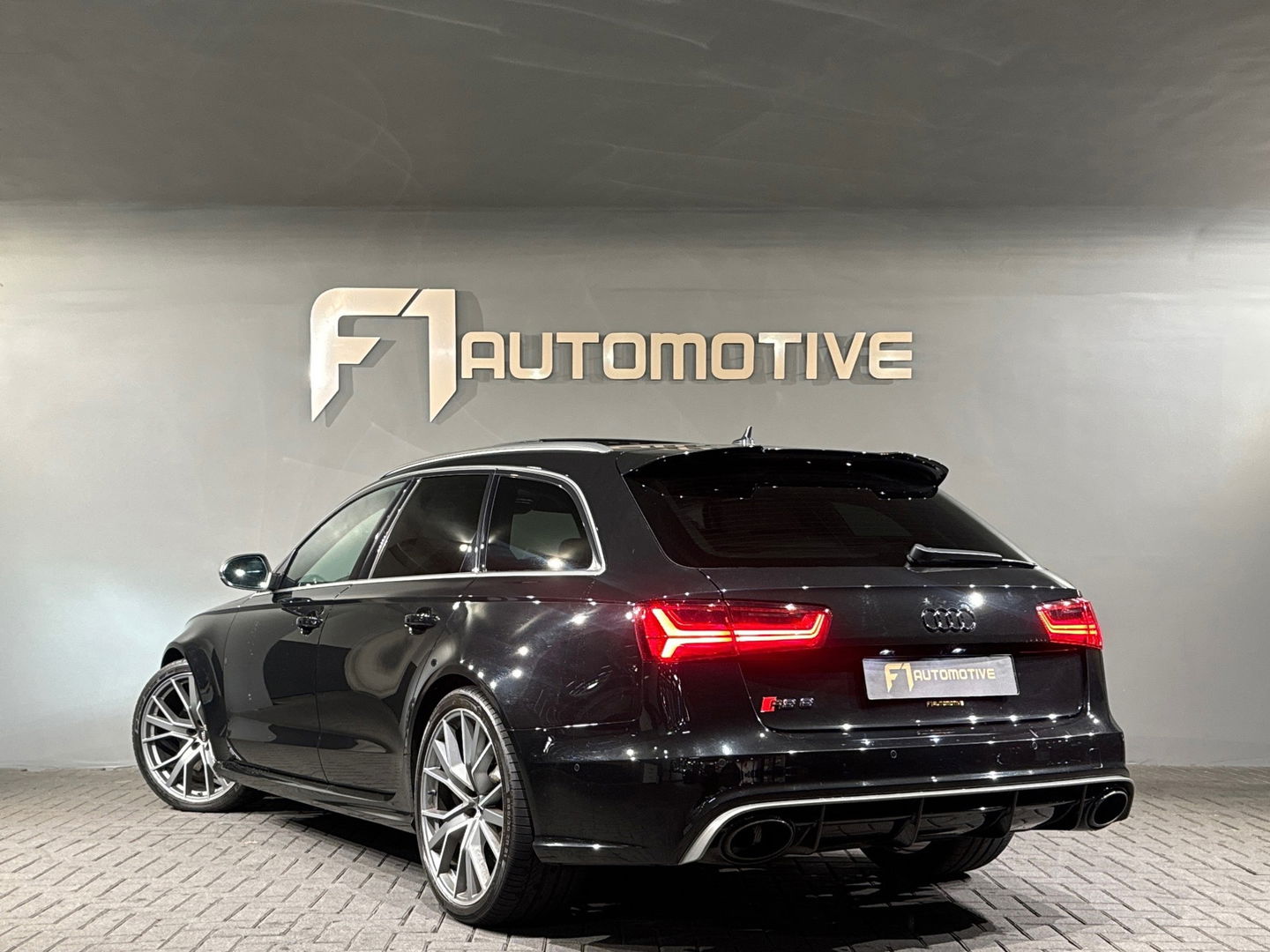 Audi RS6 Avant 4.0 TFSI quattro performance Pano|Bose|Carbon