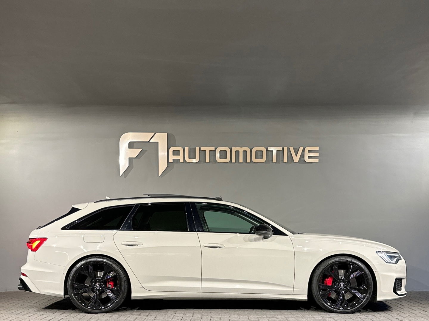 Audi A6 Avant 55 TFSI e quattro Competition Pano|Memory|HuD