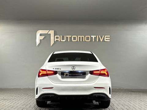 Mercedes-Benz A-Klasse 250 e Premium Plus Keyless|Sfeer|360c