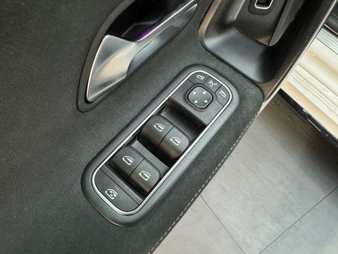 Mercedes-Benz A-Klasse 250 e Premium Plus Keyless|Sfeer|360c