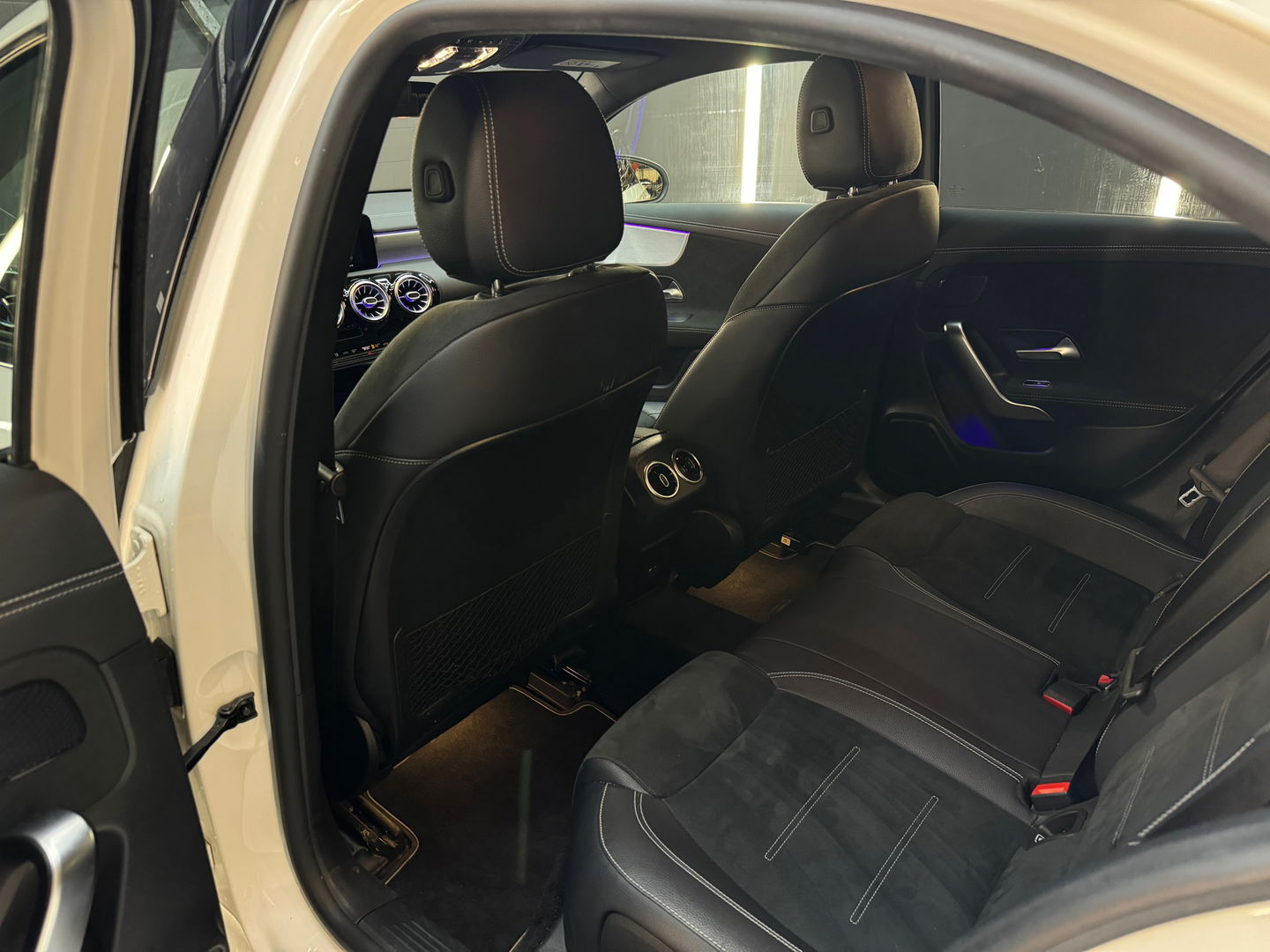 Mercedes-Benz A-Klasse 250 e Premium Plus Keyless|Sfeer|360c