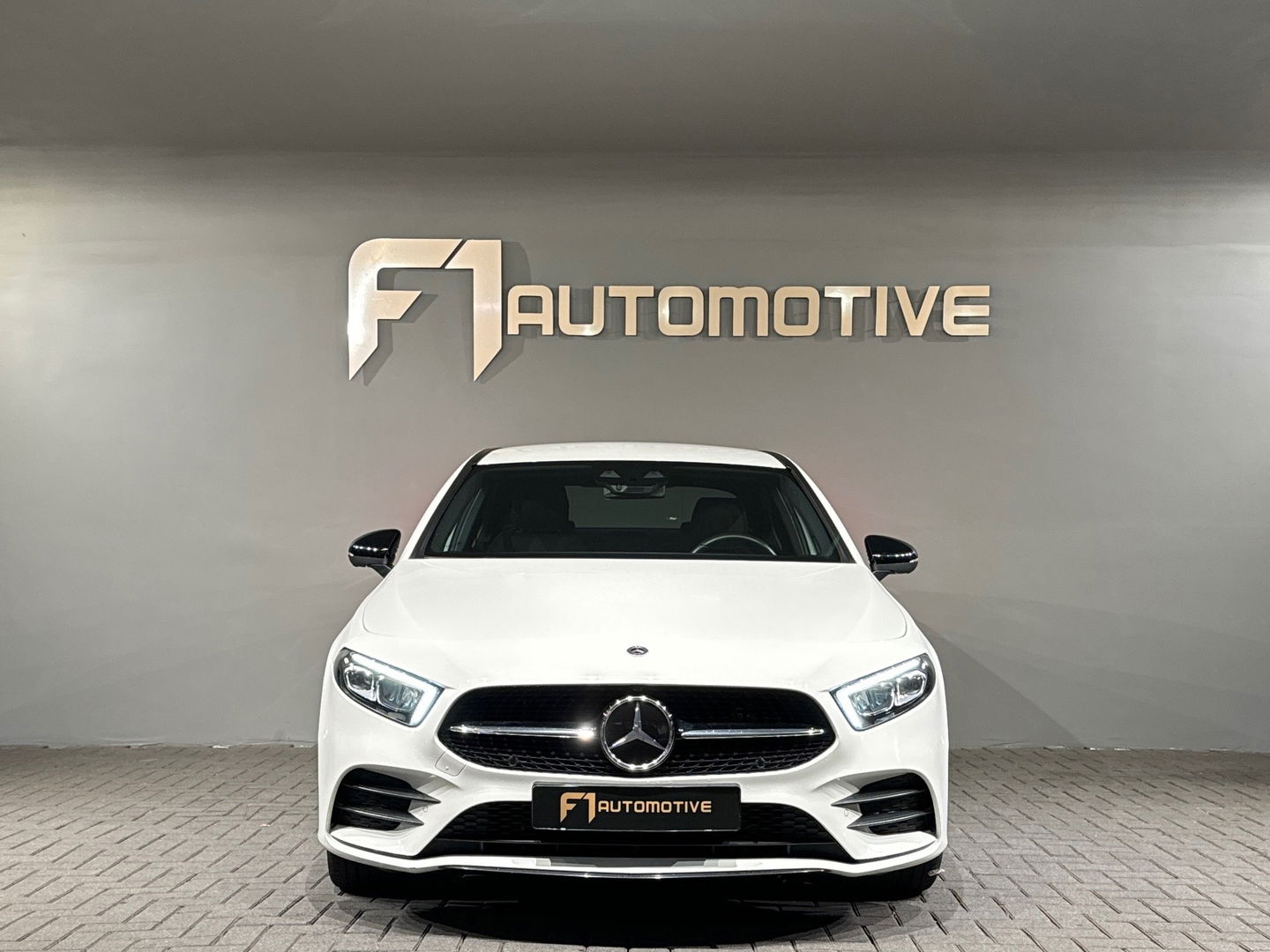 Mercedes-Benz A-Klasse 250 e Premium Plus Keyless|Sfeer|360c