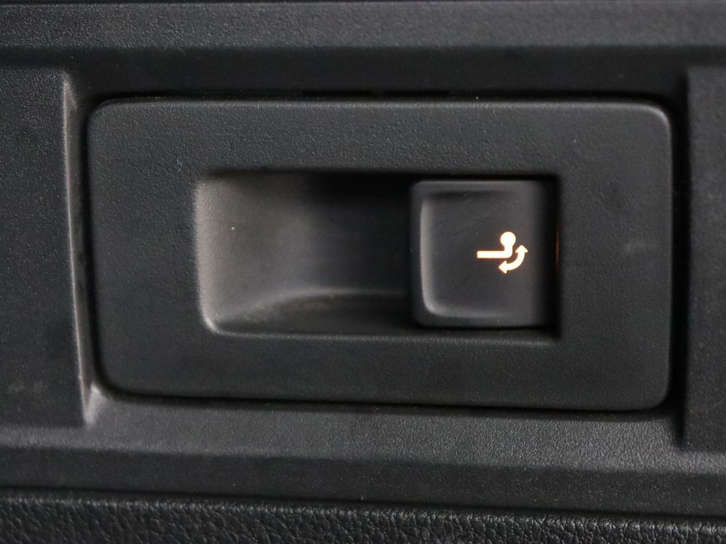 Škoda Octavia 2.0 TSI RS | 245pk | Trekhaak | Stoelverwarming | Adaptive cruise | Camera | Sfeerverlichting | Navigatie | Canton Sound | Sportstoelen | Virtual Cockpit | Full LED