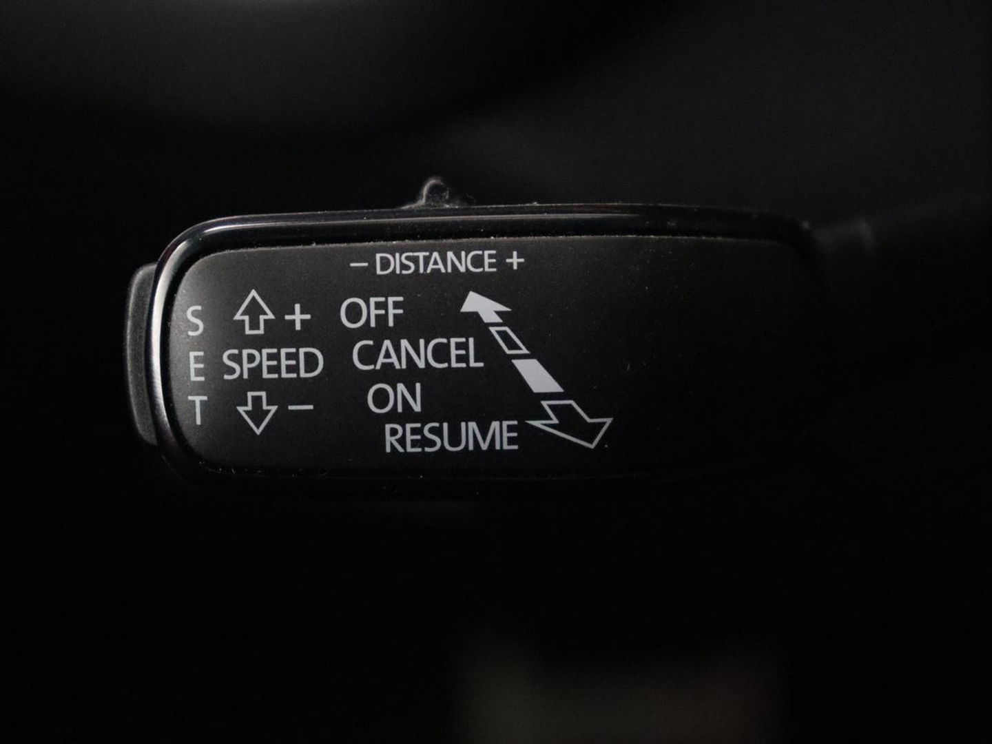 Škoda Octavia 2.0 TSI RS | 245pk | Trekhaak | Stoelverwarming | Adaptive cruise | Camera | Sfeerverlichting | Navigatie | Canton Sound | Sportstoelen | Virtual Cockpit | Full LED