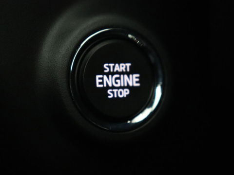 Škoda Octavia 2.0 TSI RS | 245pk | Trekhaak | Stoelverwarming | Adaptive cruise | Camera | Sfeerverlichting | Navigatie | Canton Sound | Sportstoelen | Virtual Cockpit | Full LED