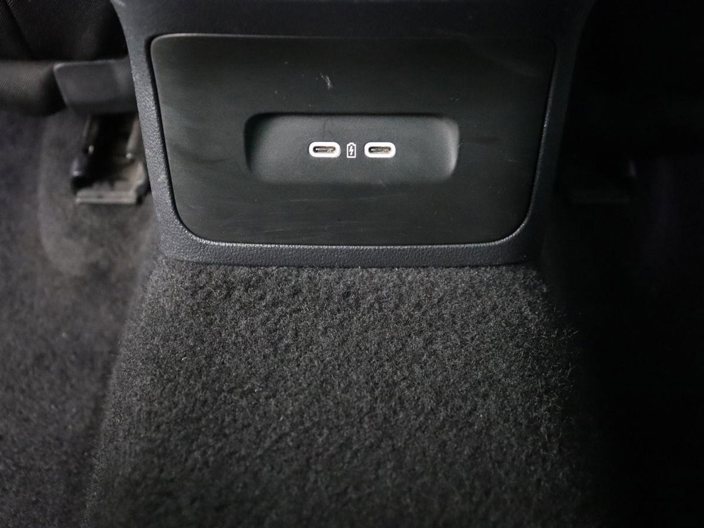 Škoda Octavia 2.0 TSI RS | 245pk | Trekhaak | Stoelverwarming | Adaptive cruise | Camera | Sfeerverlichting | Navigatie | Canton Sound | Sportstoelen | Virtual Cockpit | Full LED