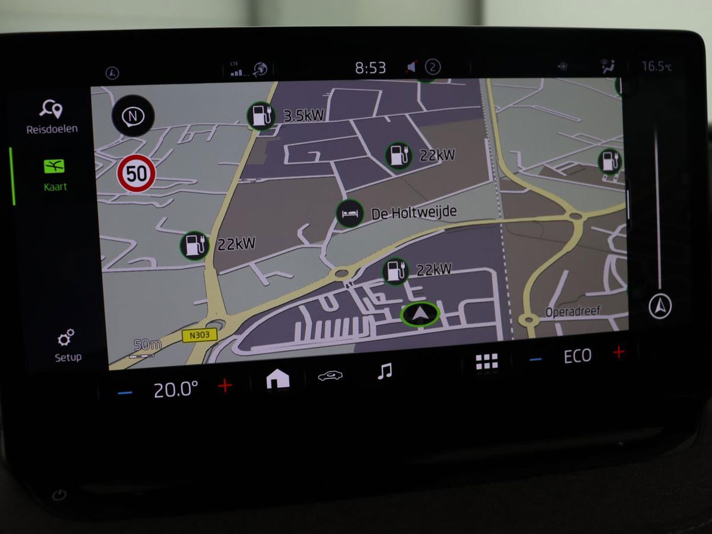 Škoda Enyaq iV 80 | Warmtepomp | Trekhaak | Matrix LED | Adaptive cruise | Keyless | Camera | Half leder | Stuurverwarming | Memory | Navigatie | Climate control | Dodehoek detectie | Getint glas