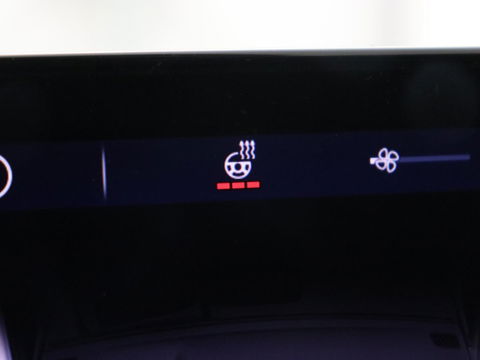 Škoda Enyaq iV 80 | Warmtepomp | Trekhaak | Matrix LED | Adaptive cruise | Keyless | Camera | Half leder | Stuurverwarming | Memory | Navigatie | Climate control | Dodehoek detectie | Getint glas